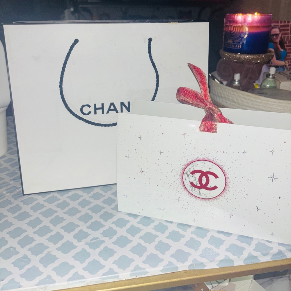 New Chanel shopping bag